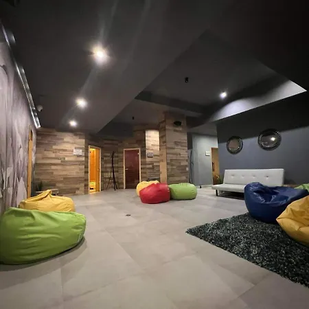 Arboro Gardens E43 Apartamento