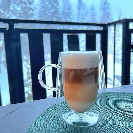 Arboro Gardens E43 *