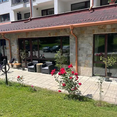 Apartment Arboro Gardens E43 *