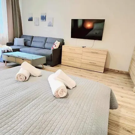 Arboro Gardens E43 Appartement *